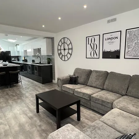 We House - Selly Oak *