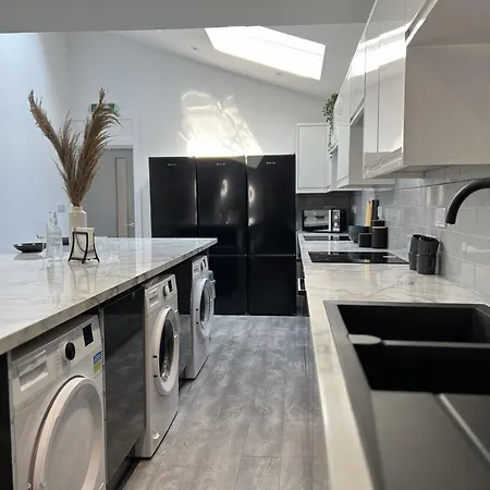 We House - Selly Oak Birmingam